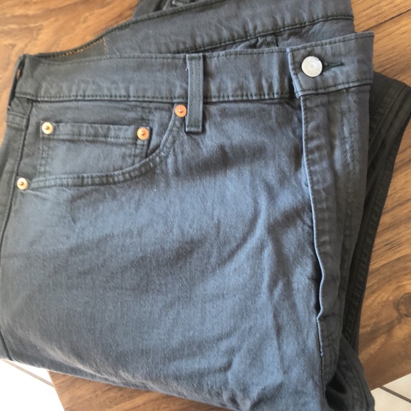 Men’s Levi 505 fit jeans. - Picture 2 of 2